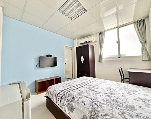 💡西屯寧夏套房💡免爬高衛浴開窗💡711楓康超市 - Image 1