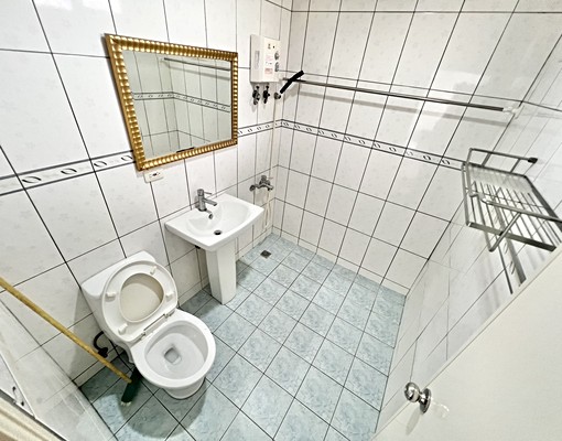 💡西屯寧夏套房💡免爬高衛浴開窗💡711楓康超市 - Image 7