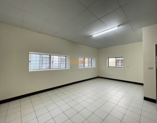 兆基社會住宅🏠近屏基巷弄透天/可寵可租補 - Image 2