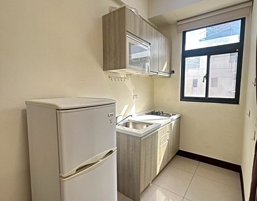 A21*近SOGO*精美電梯套房*可租補 - Image 3