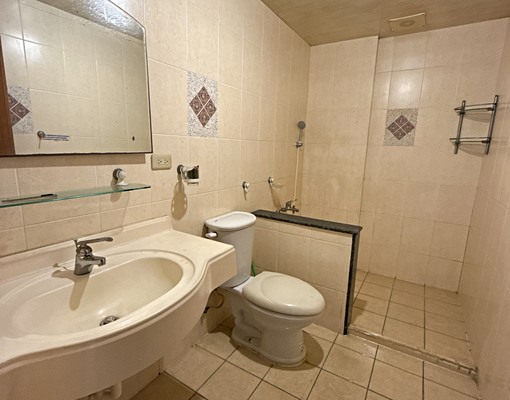 一年起租❤2廳-輕奢美宅❤優質地段❤精裝 - Image 8