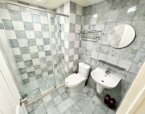 降價!!!有機車位近轉運站旁租屋設備齊全含網路!可租雙補! - Image 14