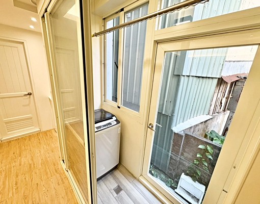 降價!!!有機車位近轉運站旁租屋設備齊全含網路!可租雙補! - Image 13