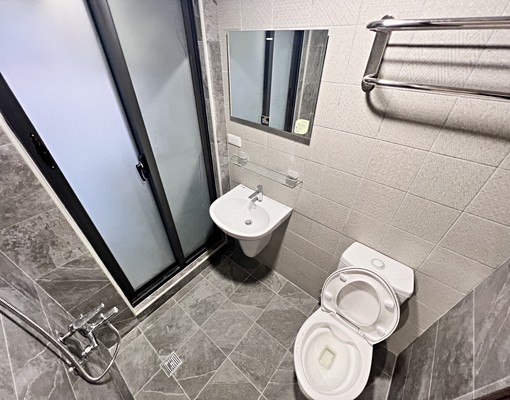 💡西屯北屯都超近💡可租補全新完工衛浴開窗雙層冰箱 - Image 8