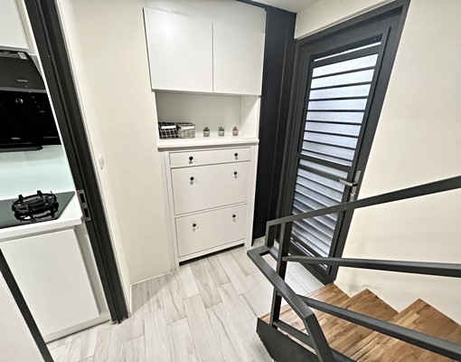 黎明新村♡1+1房♡雙陽台♡可雙租補♡可工作室♡採光明亮秒殺 - Image 7