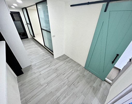 黎明新村♡1+1房♡雙陽台♡可雙租補♡可工作室♡採光明亮秒殺 - Image 5