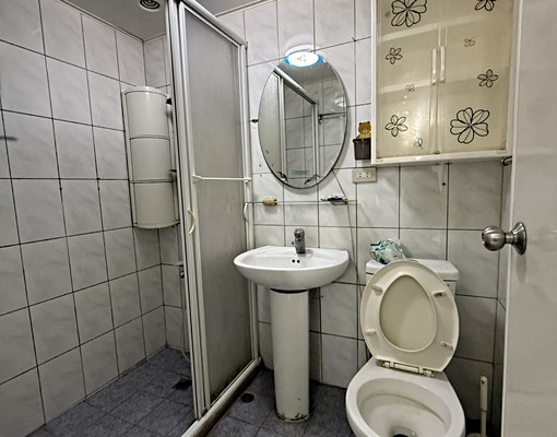 A可租補免仲/中科台積電榮總四台冷氣家具家電齊全/大晟房屋 - Image 11