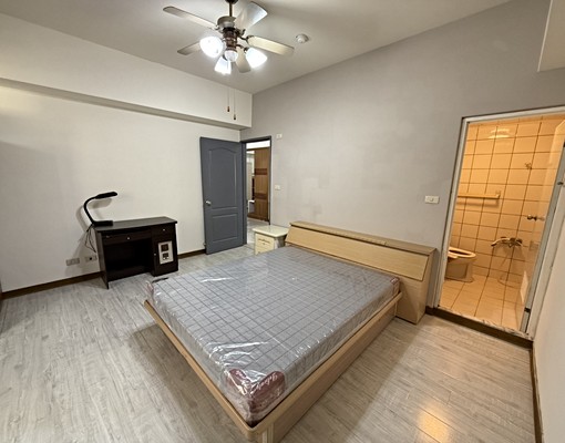 A可租補免仲/中科台積電榮總四台冷氣家具家電齊全/大晟房屋 - Image 12