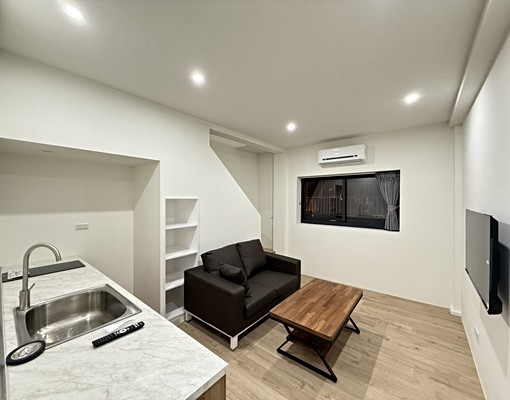 正一房一廳💐地點佳靠近各區 - Image 1