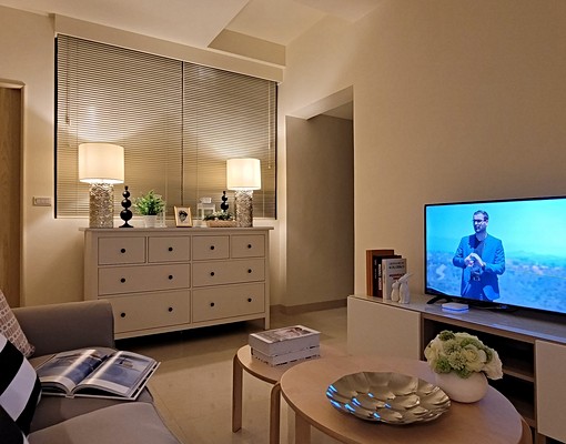 七張時尚日光宅2房1廳附家具捷運3分鐘歡迎朋友共租 - Image 1