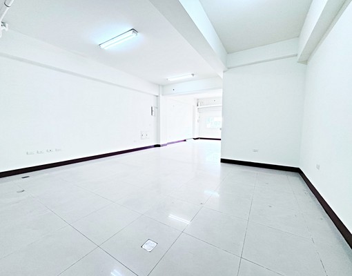 竹南大埔科專五路一樓店面 - Image 10