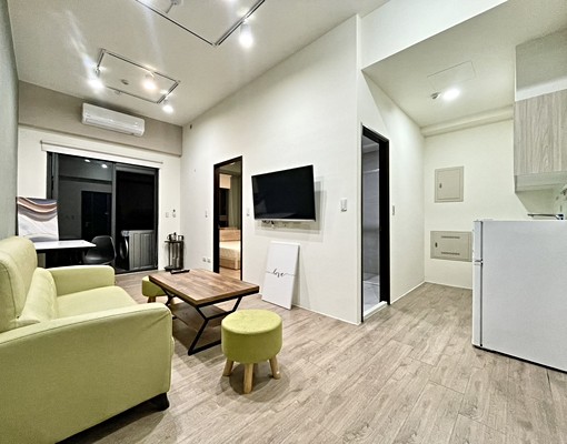 🌟【大里特區】正1房1廳|寵物友善|超級大露臺好規劃🌟 - Image 1