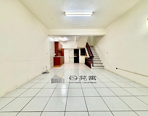 🏡東區安康街|園區生活圈・寵物友善大空間透天 - Image 1