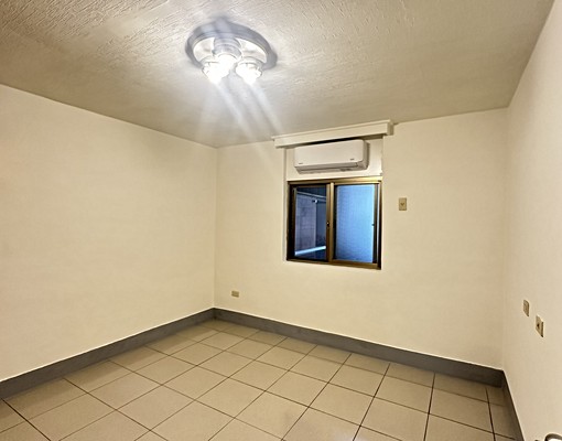 近新莊捷運/近建中街/近中正路/公園一路 - Image 6