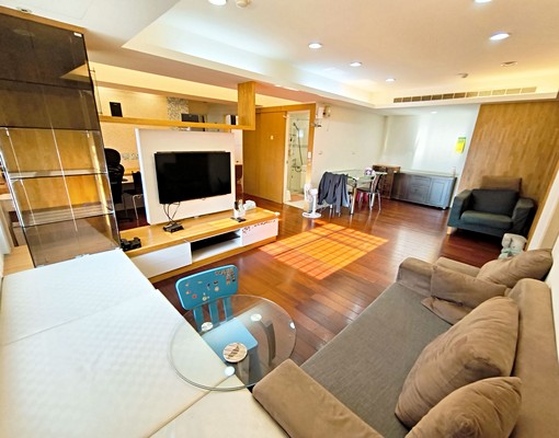 南區超俗3+1房|可租補|全室系統櫃|採光超好|頂樓戶不怕吵 - Image 1