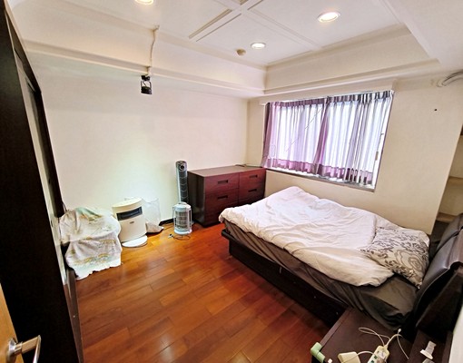 🉑租補🔥南區中山醫超美系統櫃質感大三房平車 - Image 9