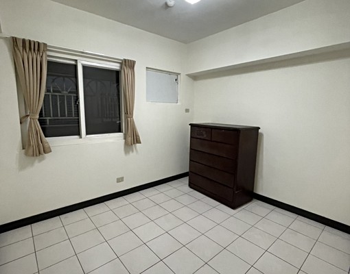 D社宅/龍安商圈超大三房/可租補入戶籍 - Image 3