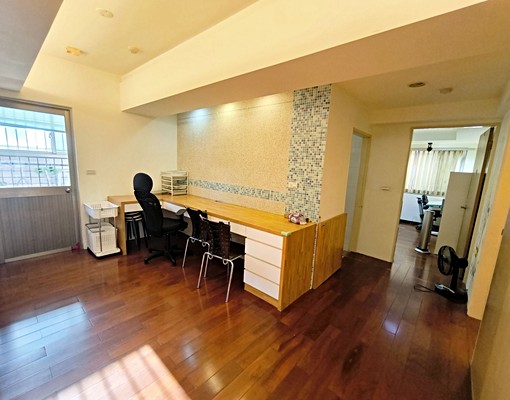 南區大3房｜可租補｜含平車｜近中山醫 - Image 4