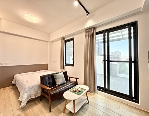 專屬大陽台~全新可雙租補❤️流理台衛浴開窗✨|近水湳中清經貿 - Image 2