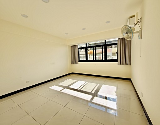 🍏✨英專捷運超級全新裝潢大兩房兩衛✨🍏 - Image 5