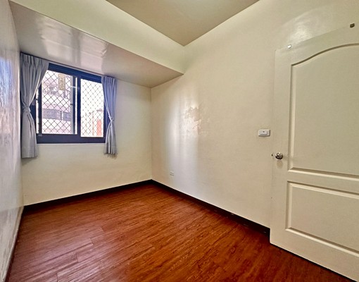 樹孝商圈旁~採光3房 - Image 12