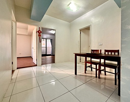 樹孝商圈旁~採光3房 - Image 4