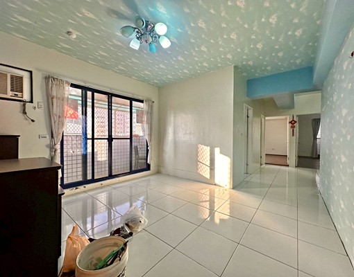 樹孝商圈旁~採光3房 - Image 1