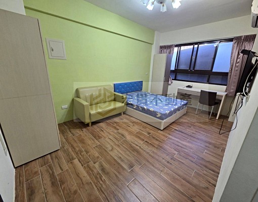 金山街後段面前大坪數空間感|一層兩戶|木地板地乾濕分離流理台 - Image 1