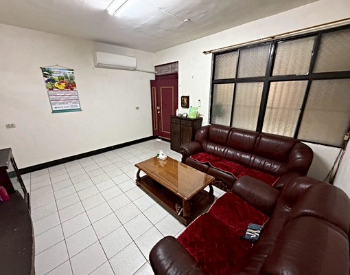 嘉晟社宅平鎮陸橋南路4房20000元 - Image 1