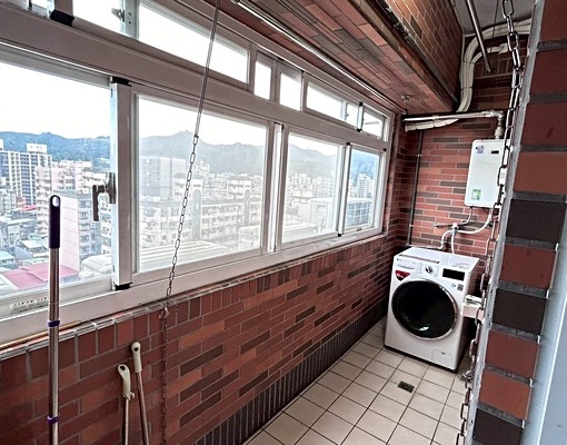 🔥稀有釋出!土城電梯大樓整層出租|質感木地板+靜巷生活🔥 - Image 5