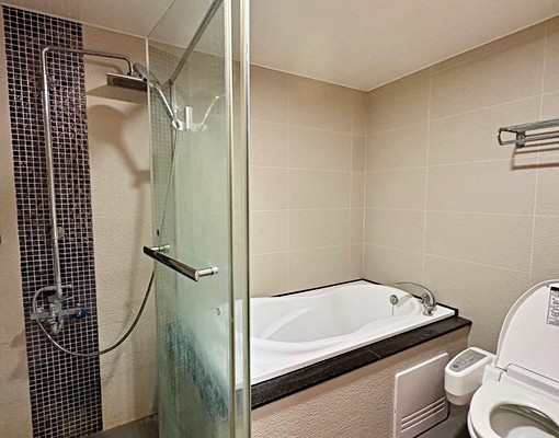 巨城百貨/家具家電/飯店式套房 - Image 9