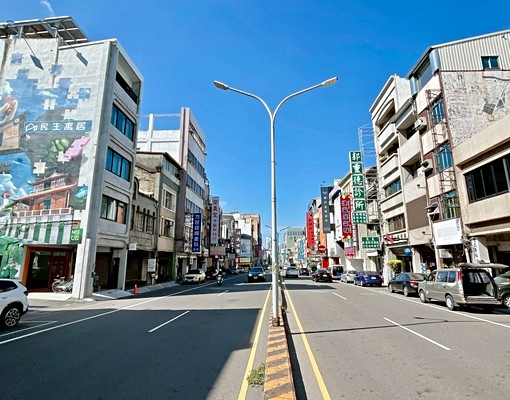 (租)正民生路中華電信旁B1-3樓黃金店面可分租辦公室 - Image 12