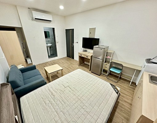 ✨屋齡新✨可貓✨獨洗凸窗曬✨流理台✨雙層冰箱✨可租補✨近一中 - Image 1