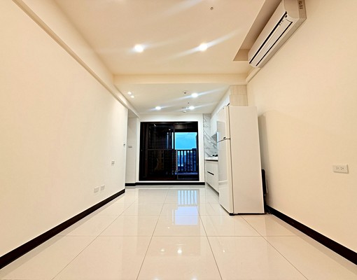 獨家!!全新交屋全新裝潢全天候管理米蘭花園大三房+坡車 - Image 5