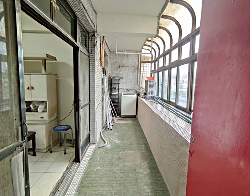 【讚】板橋溪洲區公寓三樓(可租補、可入籍)歡迎賞屋~~!!! - Image 1