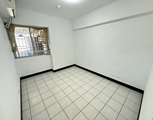 大里超俗3房|可貓|可租補.戶籍|近立新國中 - Image 7