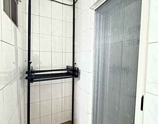 中山黃昏市場精緻小套房(地點優、家電具9成新、包水包電) - Image 5