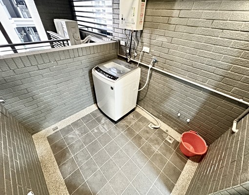 可租補🔥輕奢現代風💖夢幻中島設計✨俯瞰城市🌈 - Image 9