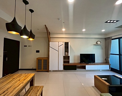 東橋仁發大都匯採光溫馨3+1房平車(含車可報稅) - Image 5