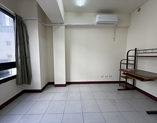 ★水湳經貿★中國醫大水湳校區★中央公園靜巷透天可戶籍租補 - Image 14