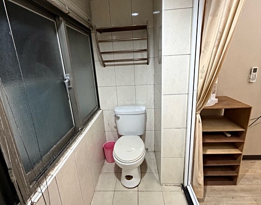 近景美捷運站愛買商圈房間採光明亮 - Image 7