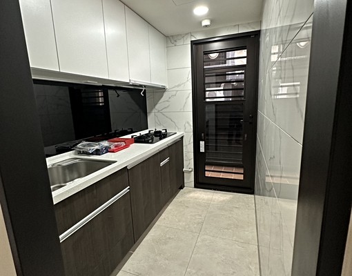 全新二房,傢俱電可附,鄰近生醫園區,高鐵特區,貓可談!! - Image 1