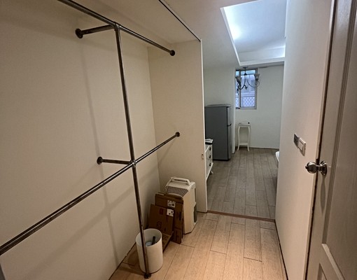 近西門町捷運站國賓戲院旁電梯大樓乾淨漂亮 - Image 12