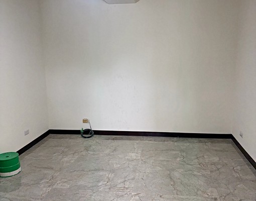 泰山忠孝社區8F3房2浴室內車位 - Image 1