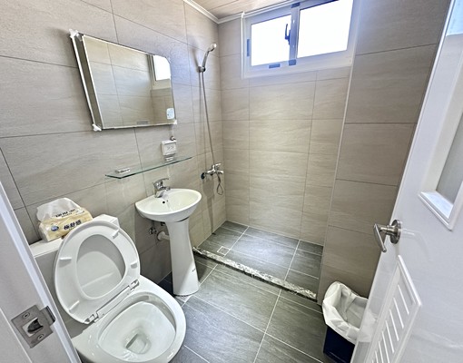 學生來合租三房可養貓貓✨台水電可三租補✨電梯三房一廳✨小廚房 - Image 9