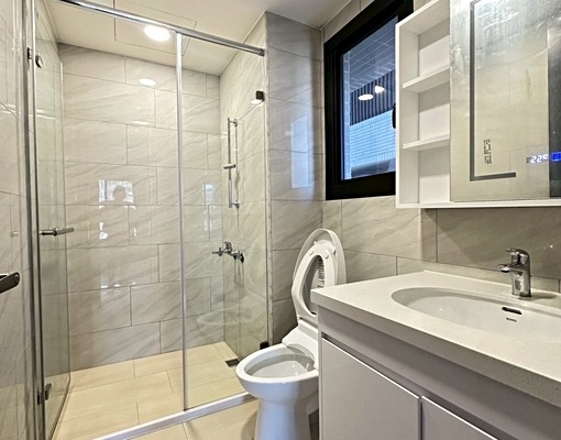 ‼️清水區全新完工高級社區❤️質感公設家具全配電梯三房 - Image 8