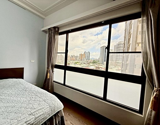 捷運2分鐘/4房裝潢美屋/新店區公所無敵生活機能,寬敞採光佳 - Image 12