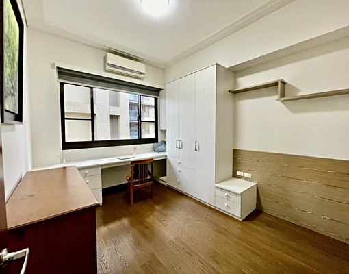 捷運2分鐘/4房裝潢美屋/新店區公所無敵生活機能,寬敞採光佳 - Image 7