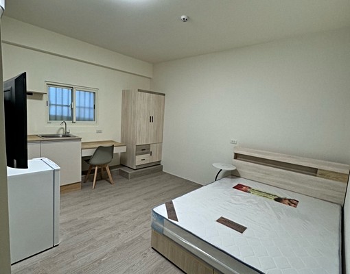 近北車新裝潢分租套房 - Image 1