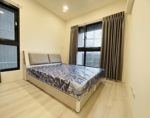 V建築✨稀有兩房兩衛✨傢俱電全配可養寵物!平面車位🚗 - Image 15